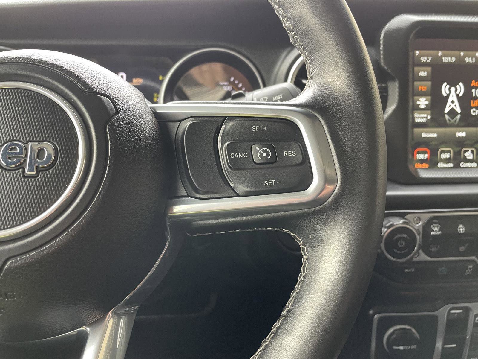 Used 2022 Jeep Wrangler Unlimited Sahara w/ Cold Weather Group AWD/4WD image 14