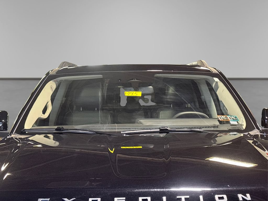 Certified 2025 Ford Expedition Active AWD/4WD image 15