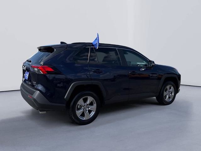 Used 2025 Toyota RAV4 XLE AWD/4WD image 5