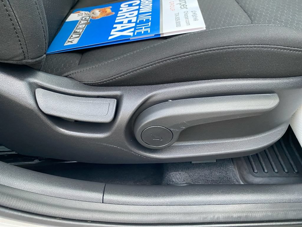 Used 2019 Hyundai Elantra SE w/ Cargo Package FWD image 12