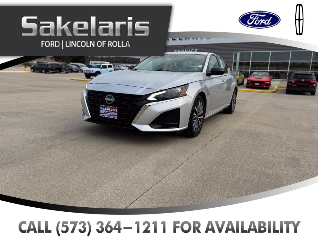 Used 2024 Nissan Altima 2.5 SV