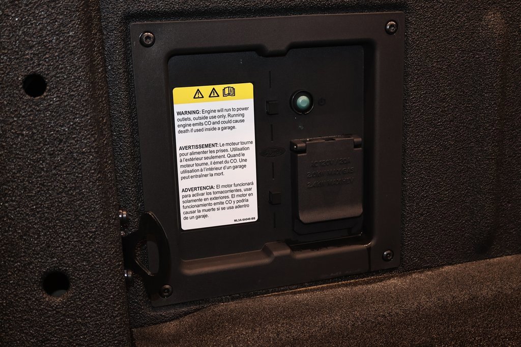 Certified 2024 Ford F150 Platinum w/ Equipment Group 702A High image 48