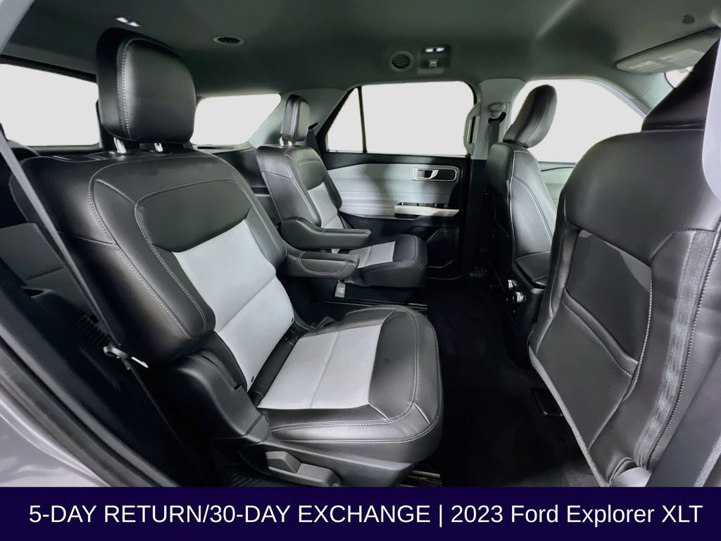 Certified 2023 Ford Explorer XLT w/ Equipment Group 202A AWD/4WD image 32