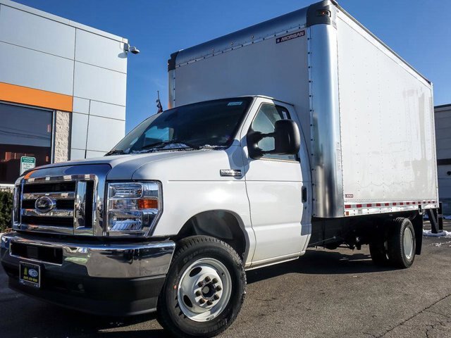 Certified 2024 Ford E-350 and Econoline 350 Super Duty w/ Driver's Safety Package RWD image 3