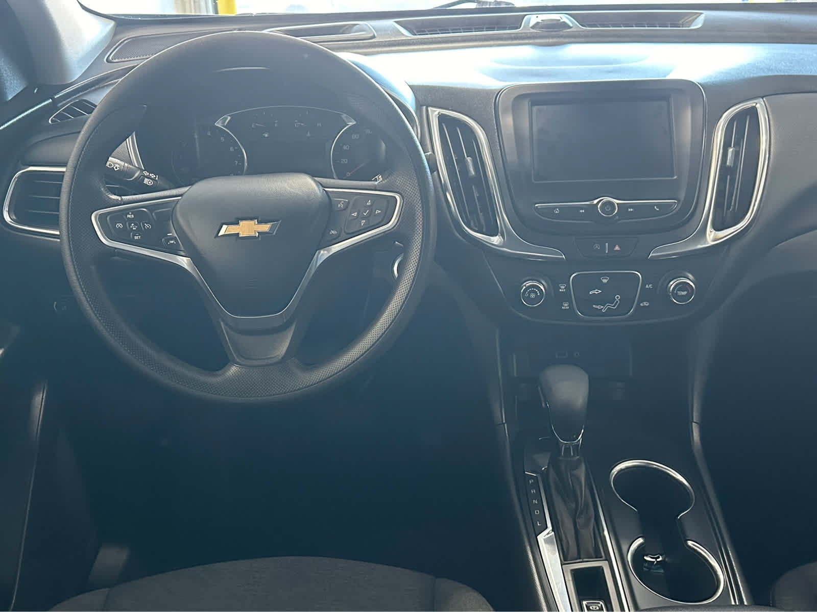 Used 2022 Chevrolet Equinox LT AWD/4WD image 10