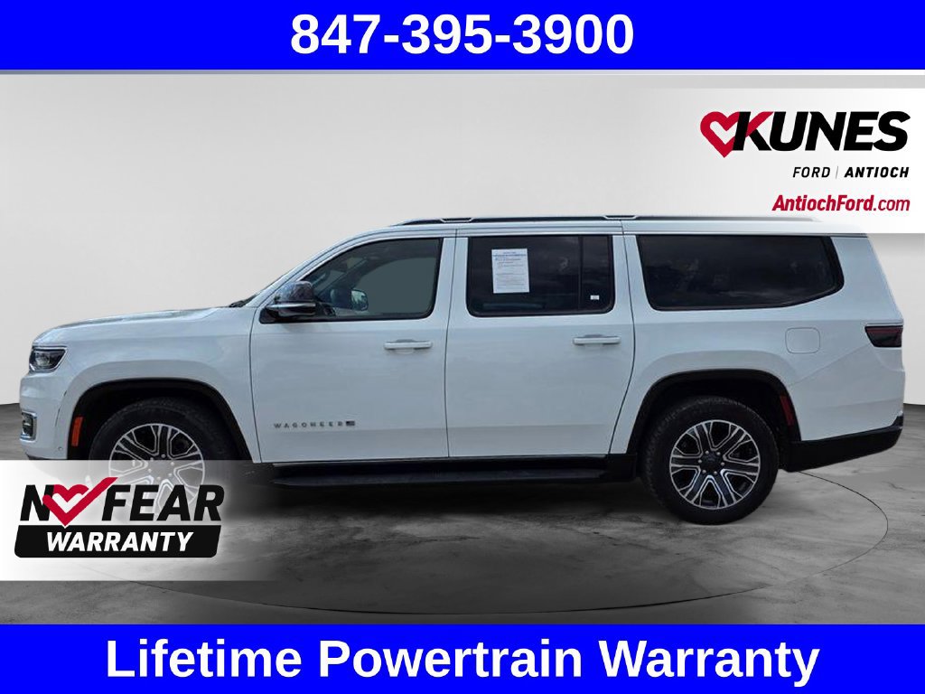 Used 2024 Jeep Wagoneer L Series II w/ Flexible Seating Group AWD/4WD image 7