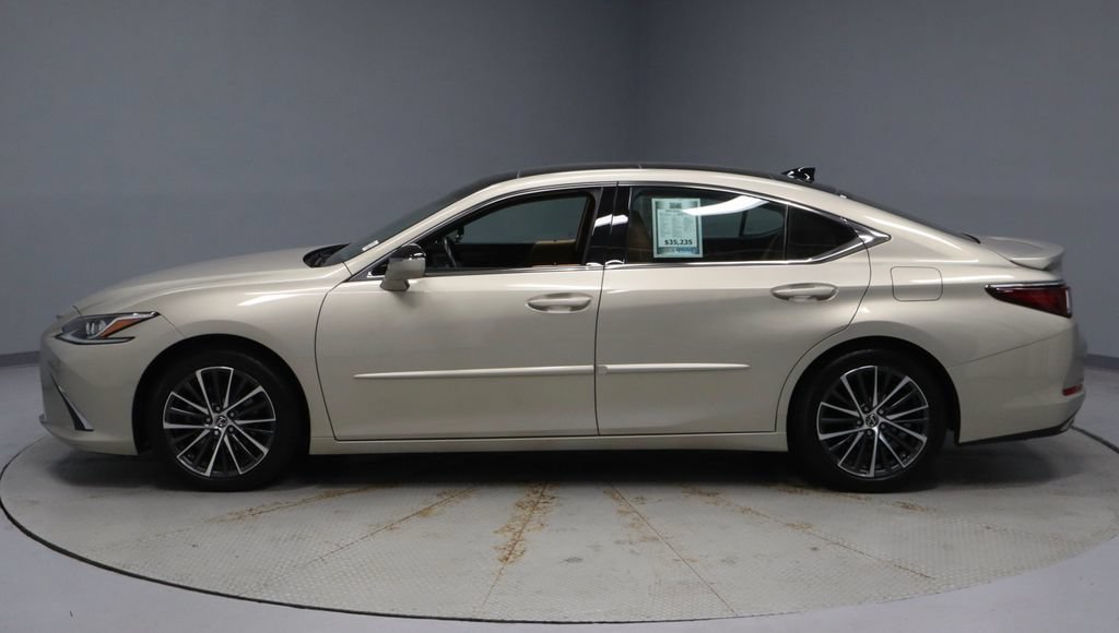 Used 2022 Lexus ES 350 w/ Premium Package FWD image 9