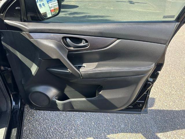 Used 2020 Nissan Rogue Sport S image 20