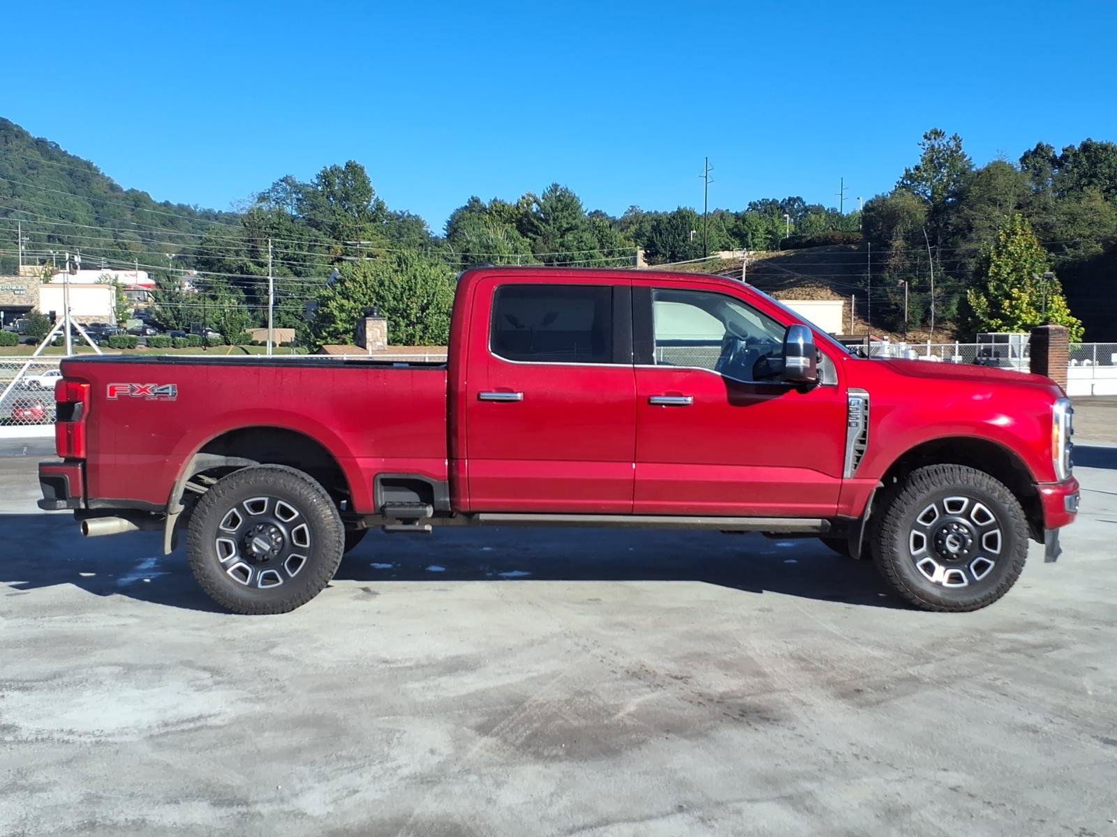 Certified 2023 Ford F250 Platinum w/ FX4 Off-Road Package AWD/4WD image 2