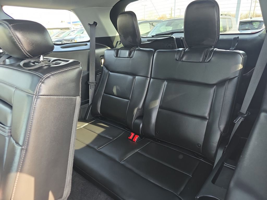 Certified 2023 Ford Explorer XLT w/ Equipment Group 202A image 39
