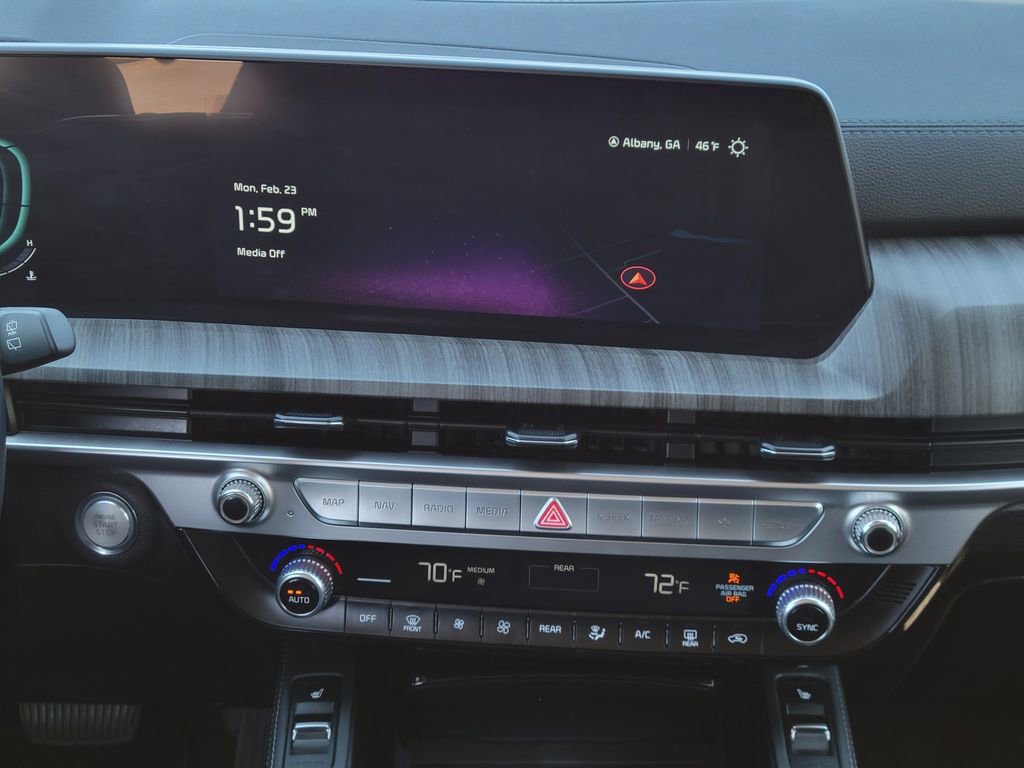 Used 2024 Kia Telluride EX w/ EX Captain's Chair Package image 23