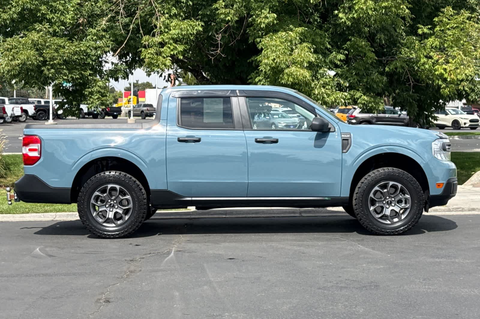 Certified 2022 Ford Maverick XLT w/ Equipment Group 300A Standard AWD/4WD image 8