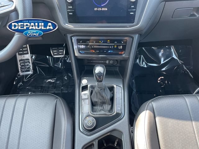 Used 2022 Volkswagen Tiguan SE R-Line AWD/4WD image 14