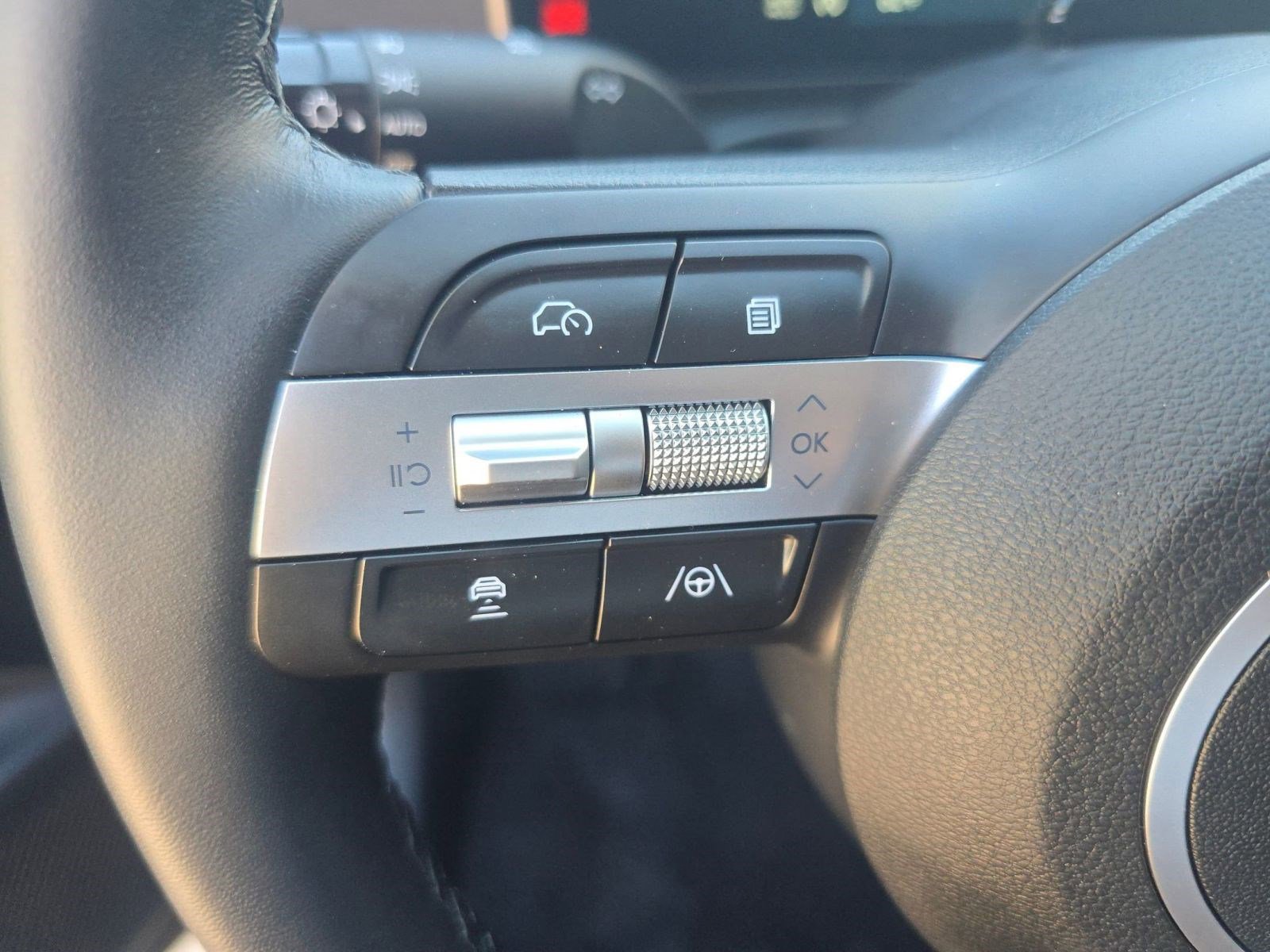 Used 2025 Hyundai Tucson SEL image 15