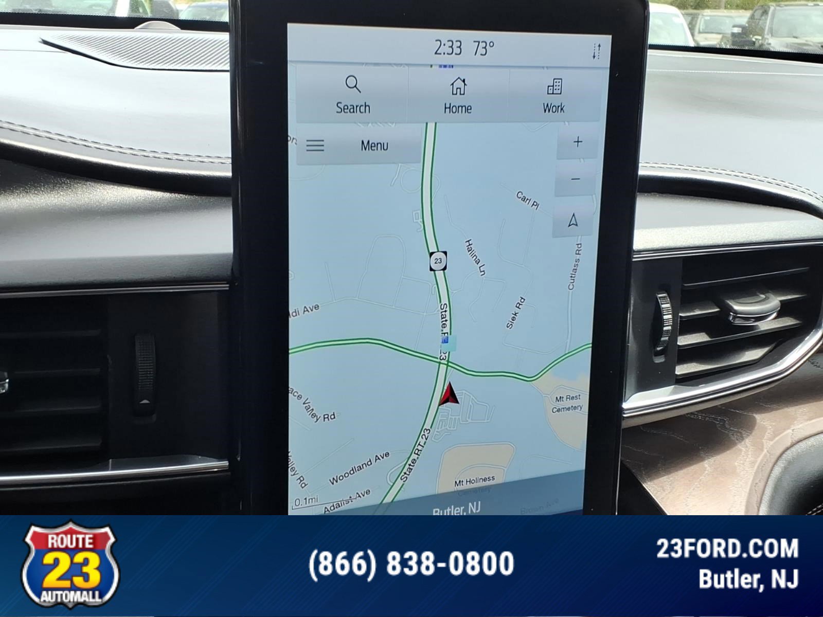 Certified 2023 Ford Explorer Platinum w/ Technology Package AWD/4WD image 16