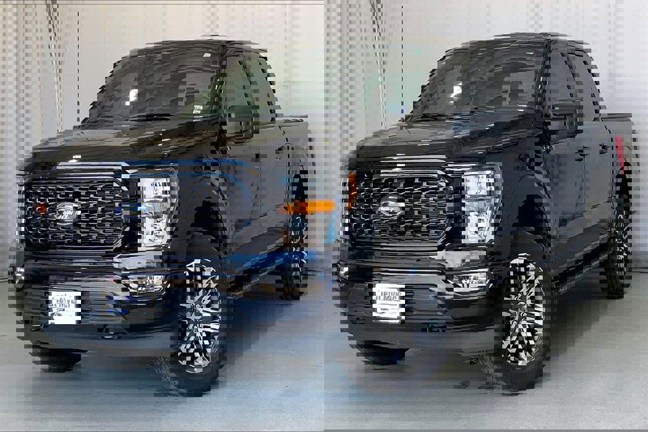 Certified 2023 Ford F150 XL w/ STX Appearance Package image 2