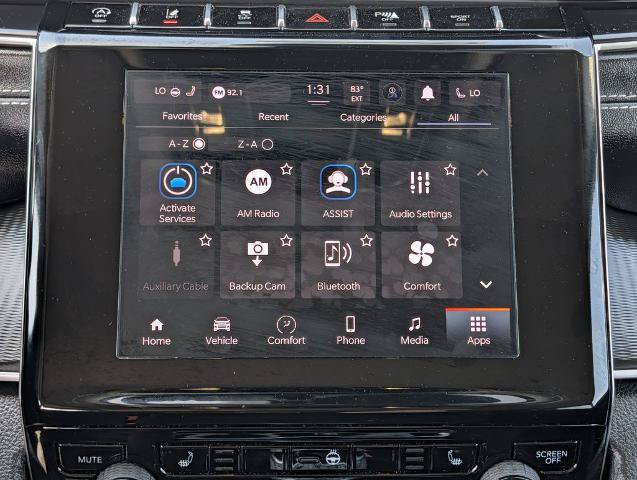 Used 2023 Jeep Grand Cherokee Laredo AWD/4WD image 17