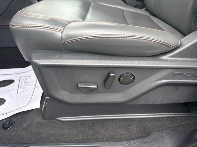 Certified 2025 Ford Expedition Active AWD/4WD image 14