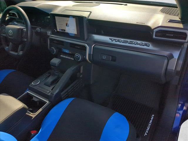 Used 2025 Toyota Tacoma SR5 image 20