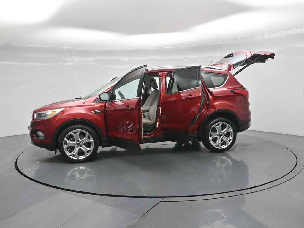 Certified 2019 Ford Escape Titanium image 57