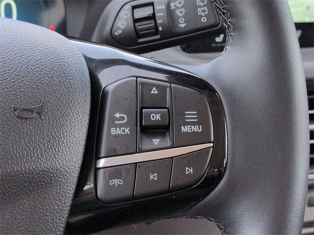 Certified 2025 Ford Escape Platinum w/ Premium Technology Package image 27