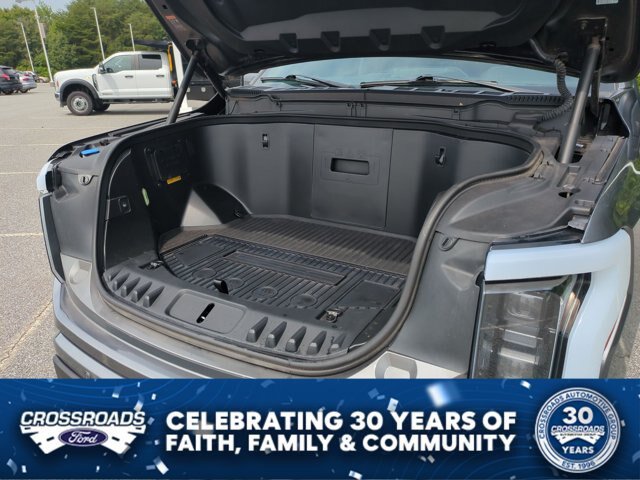 Certified 2023 Ford F150 Lightning XLT AWD/4WD image 36