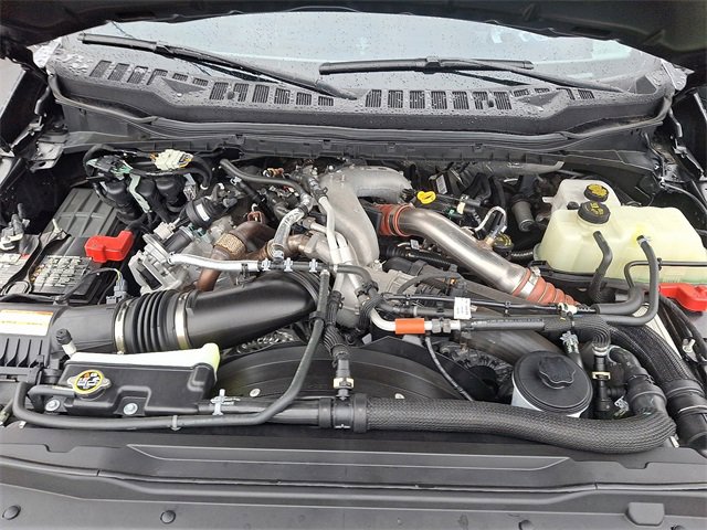 Certified 2024 Ford F450 Limited w/ FX4 Off-Road Package image 29