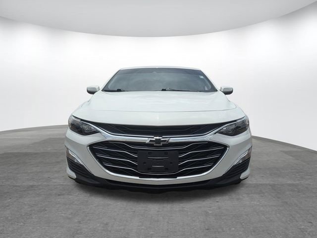 Used 2022 Chevrolet Malibu LS w/ Driver Confidence Package II FWD image 2