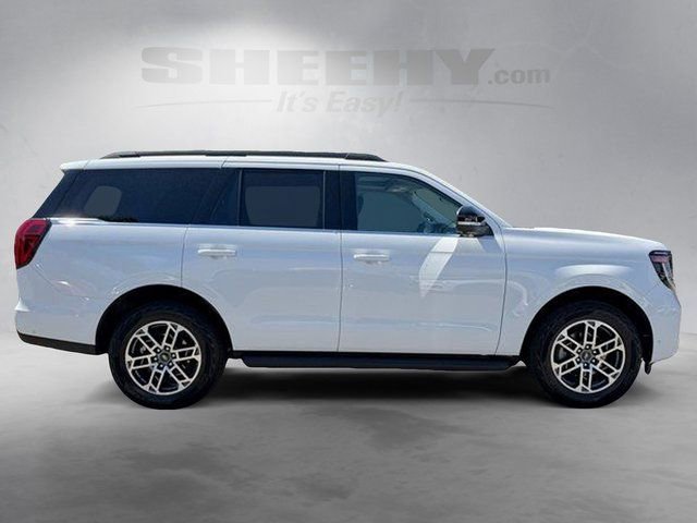 Certified 2025 Ford Expedition Active AWD/4WD image 11