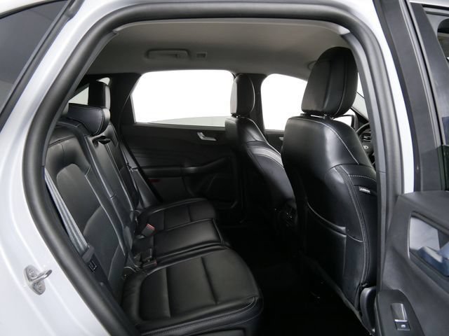 Certified 2025 Ford Escape Platinum AWD/4WD image 11