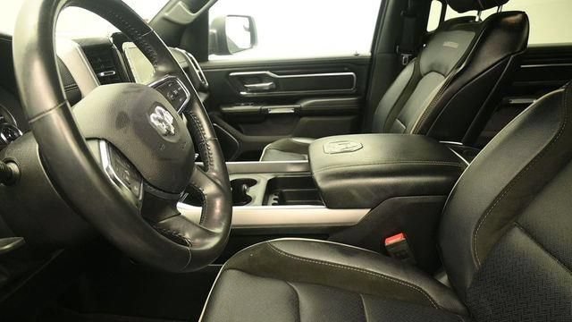 Used 2024 RAM 1500 Laramie AWD/4WD image 22
