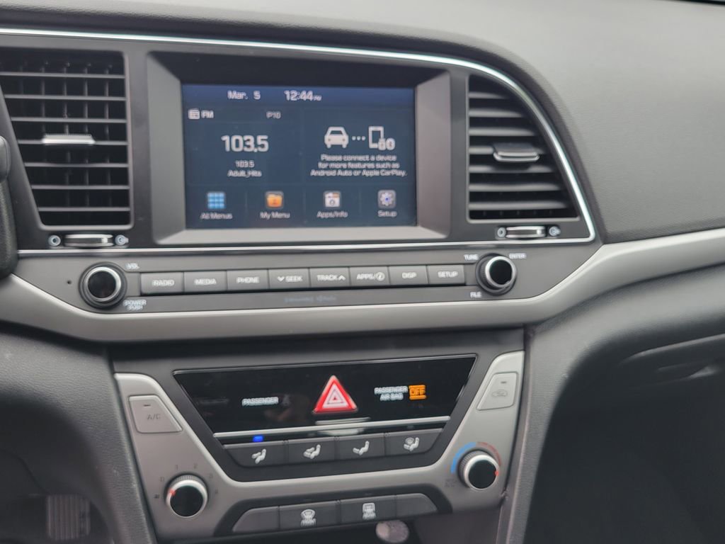 Used 2018 Hyundai Elantra SEL image 24