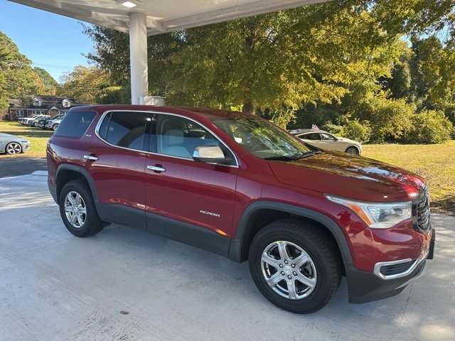 Used 2019 GMC Acadia SLE w/ LPO, Black Accent Package