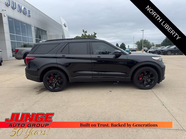 Certified 2023 Ford Explorer ST w/ Technology Package AWD/4WD image 8