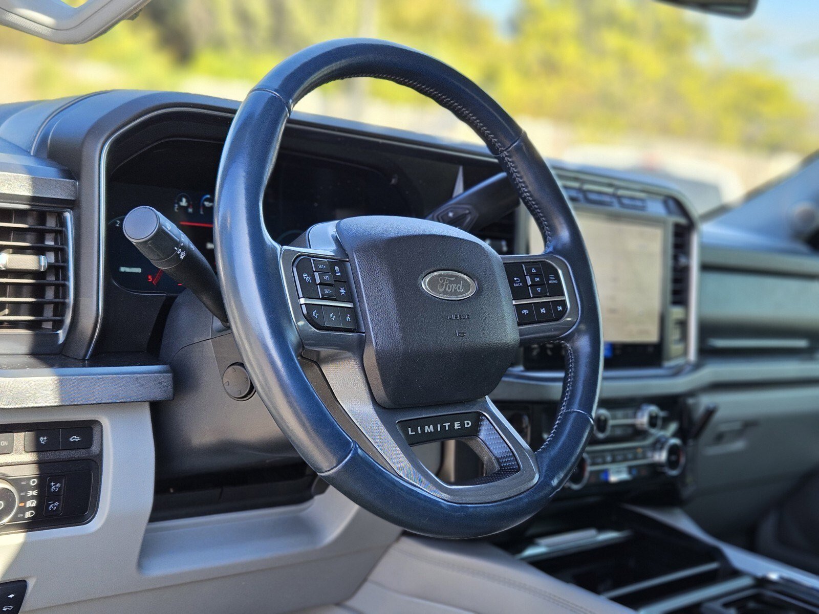 Certified 2024 Ford F250 Limited w/ FX4 Off-Road Package image 21