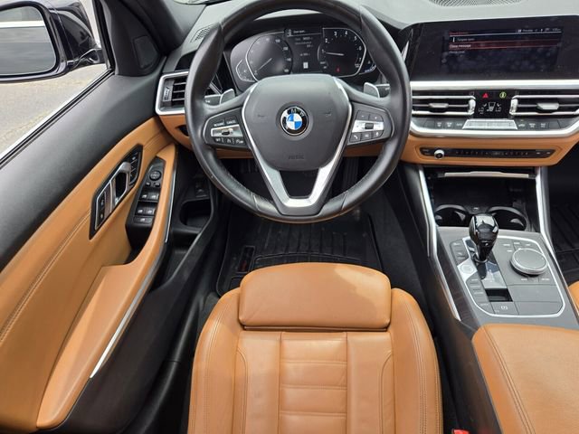 Used 2021 BMW 330i Sedan w/ Convenience Package RWD image 13
