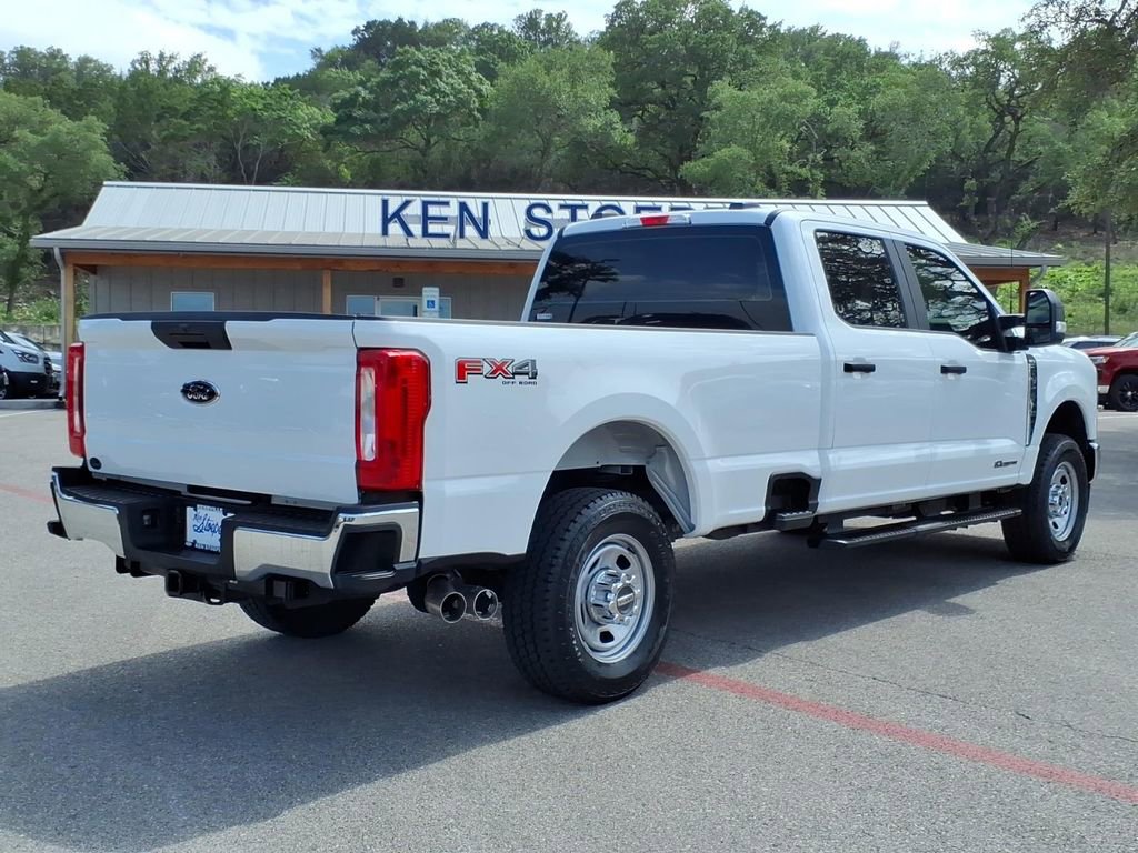 Certified 2025 Ford F350 XL w/ FX4 Off-Road Package AWD/4WD image 12