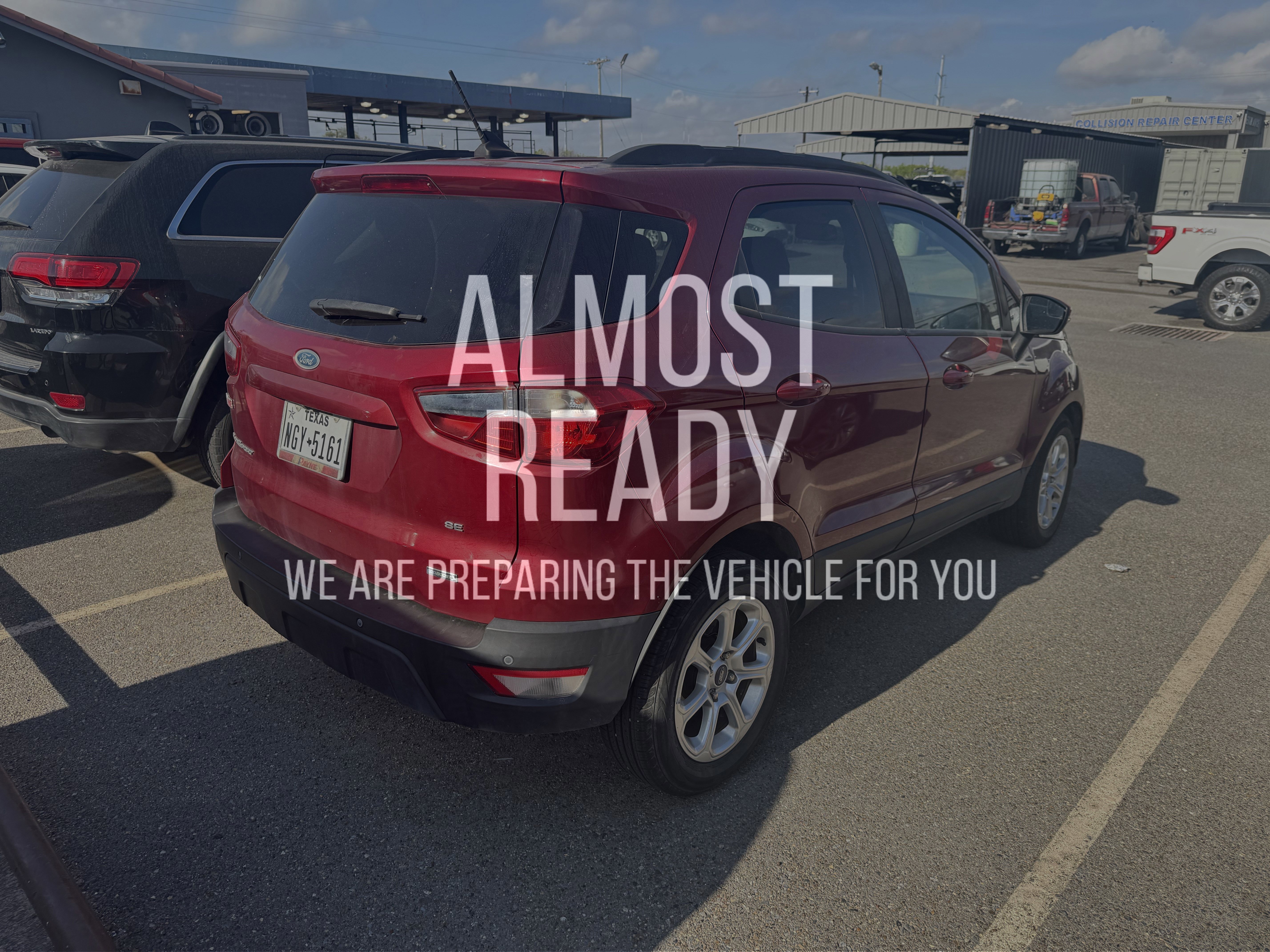 Certified 2020 Ford EcoSport SE image 3