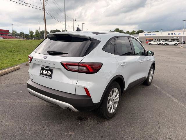 Certified 2025 Ford Escape Active w/ Cold Weather Package FWD image 7