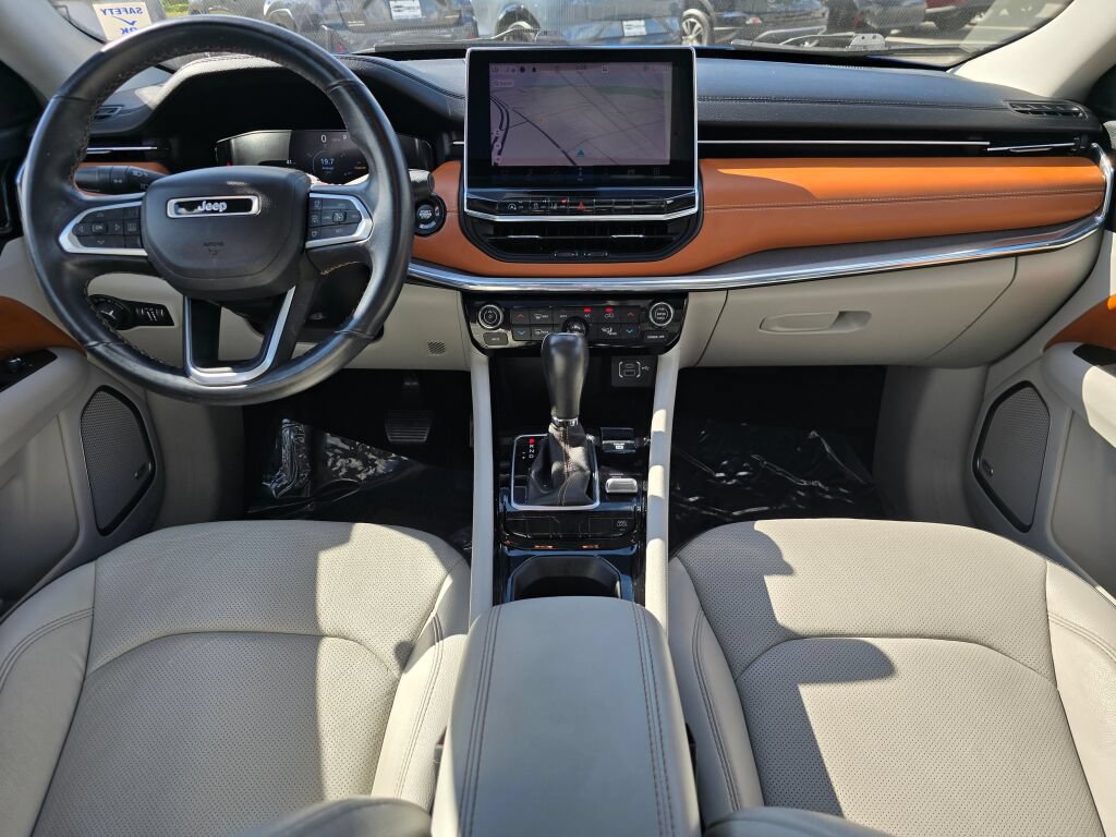 Used 2022 Jeep Compass Limited w/ Elite Group AWD/4WD image 12