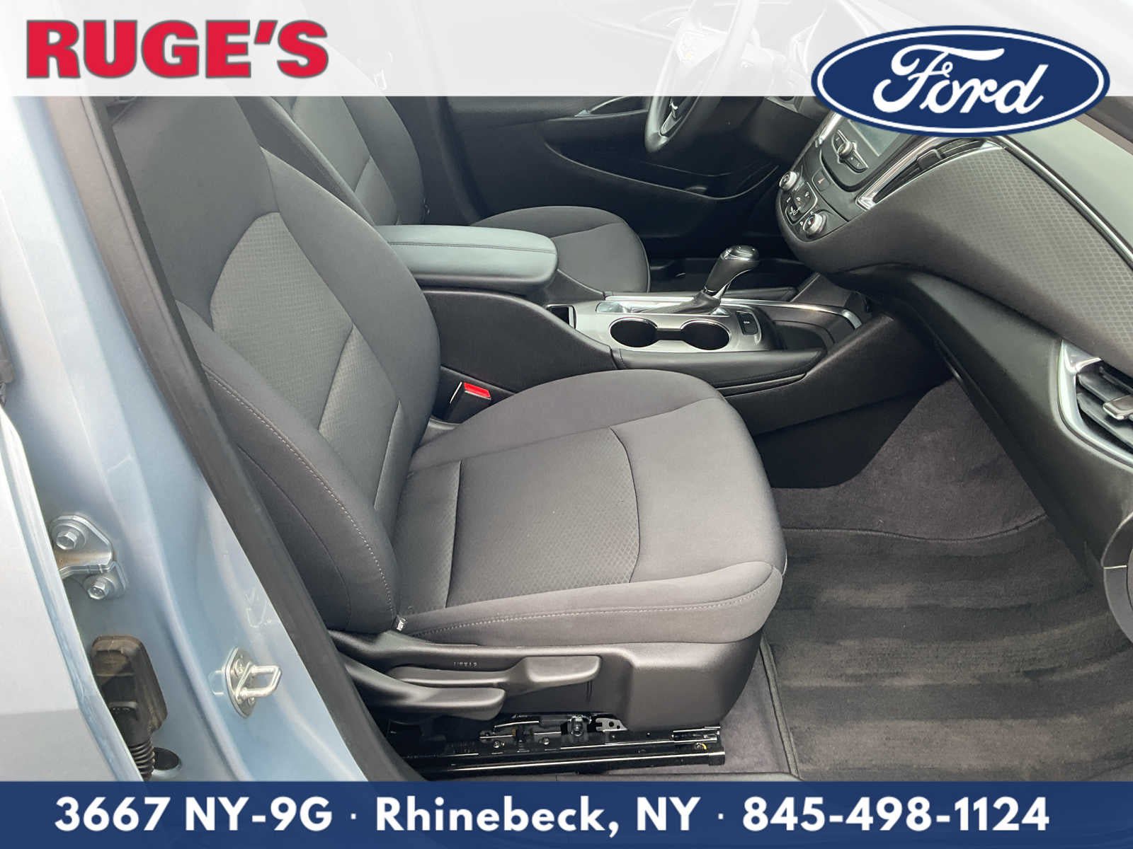 Used 2017 Chevrolet Malibu LT FWD image 12