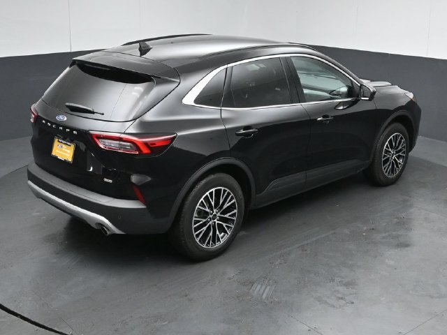 Certified 2026 Ford Escape SE w/ PHEV Premium Package FWD image 51