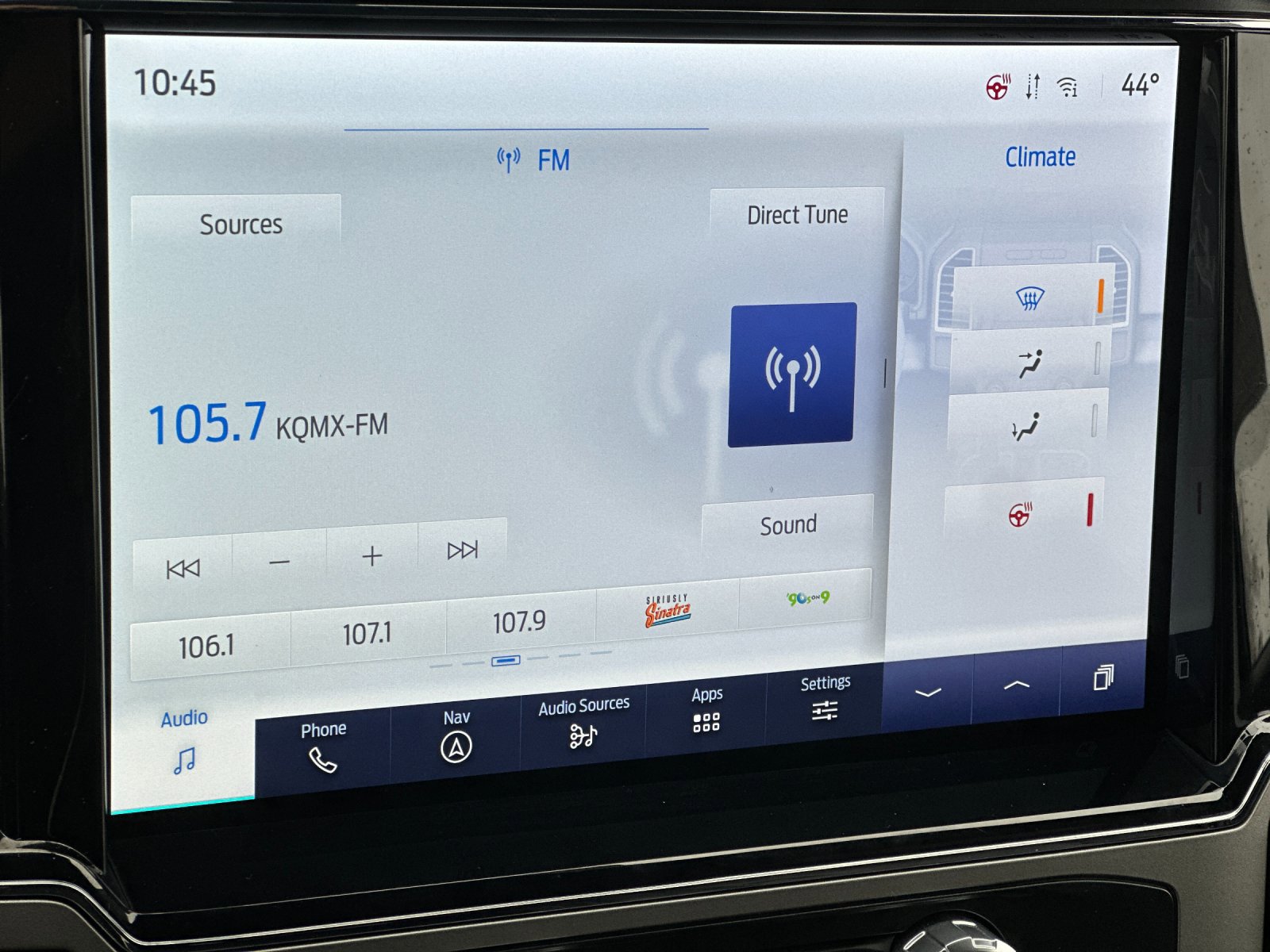 Certified 2022 Ford F350 Lariat w/ Lariat Ultimate Package image 18