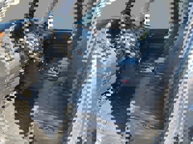 Used 2024 Nissan Armada SL image 9