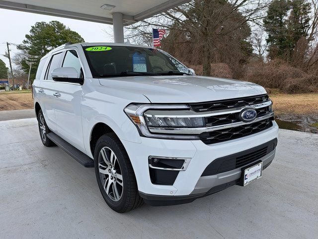 Certified 2024 Ford Expedition Limited image 5