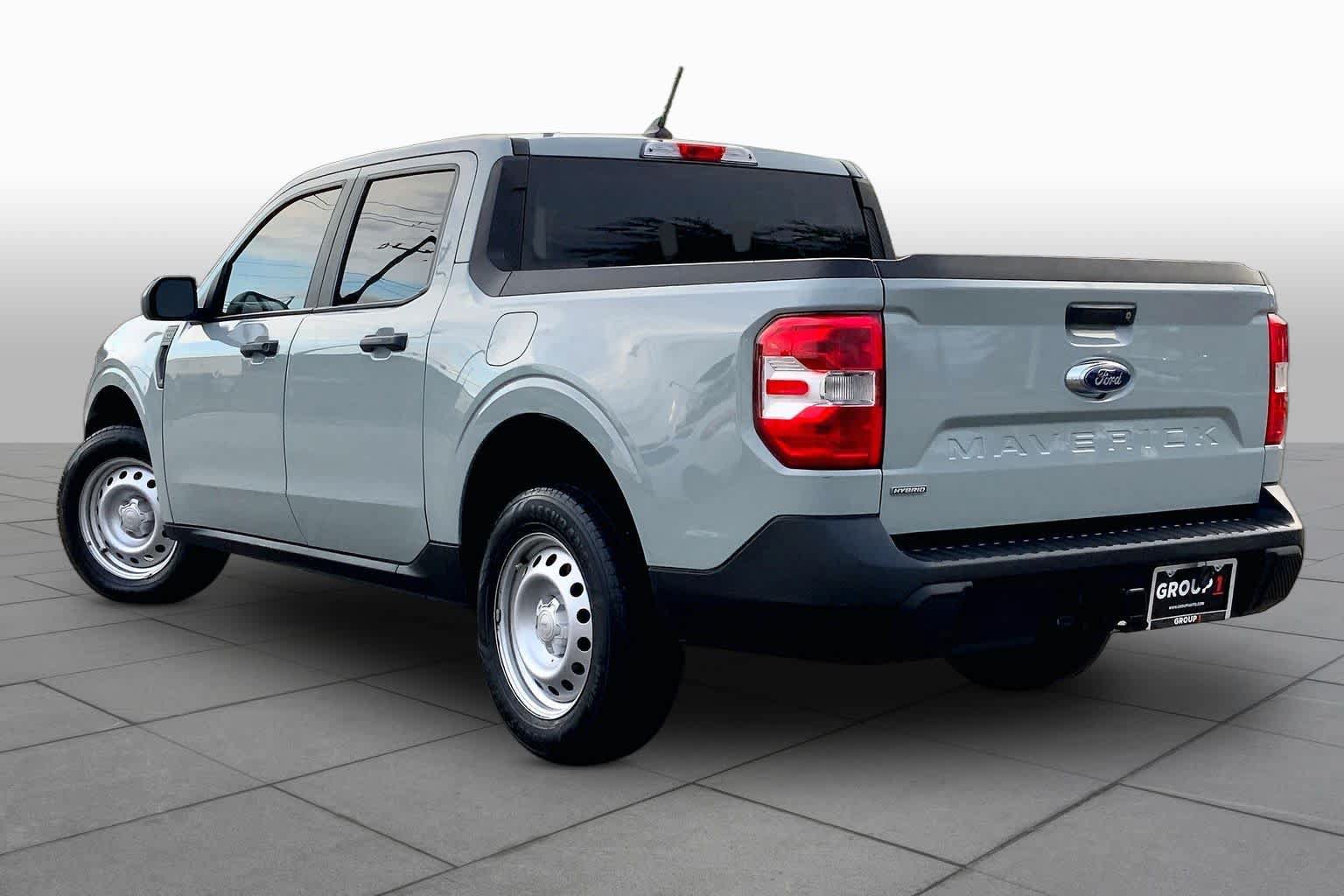 Certified 2023 Ford Maverick XL FWD image 12
