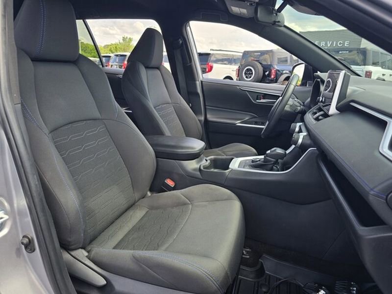 Used 2023 Toyota RAV4 SE AWD/4WD image 21