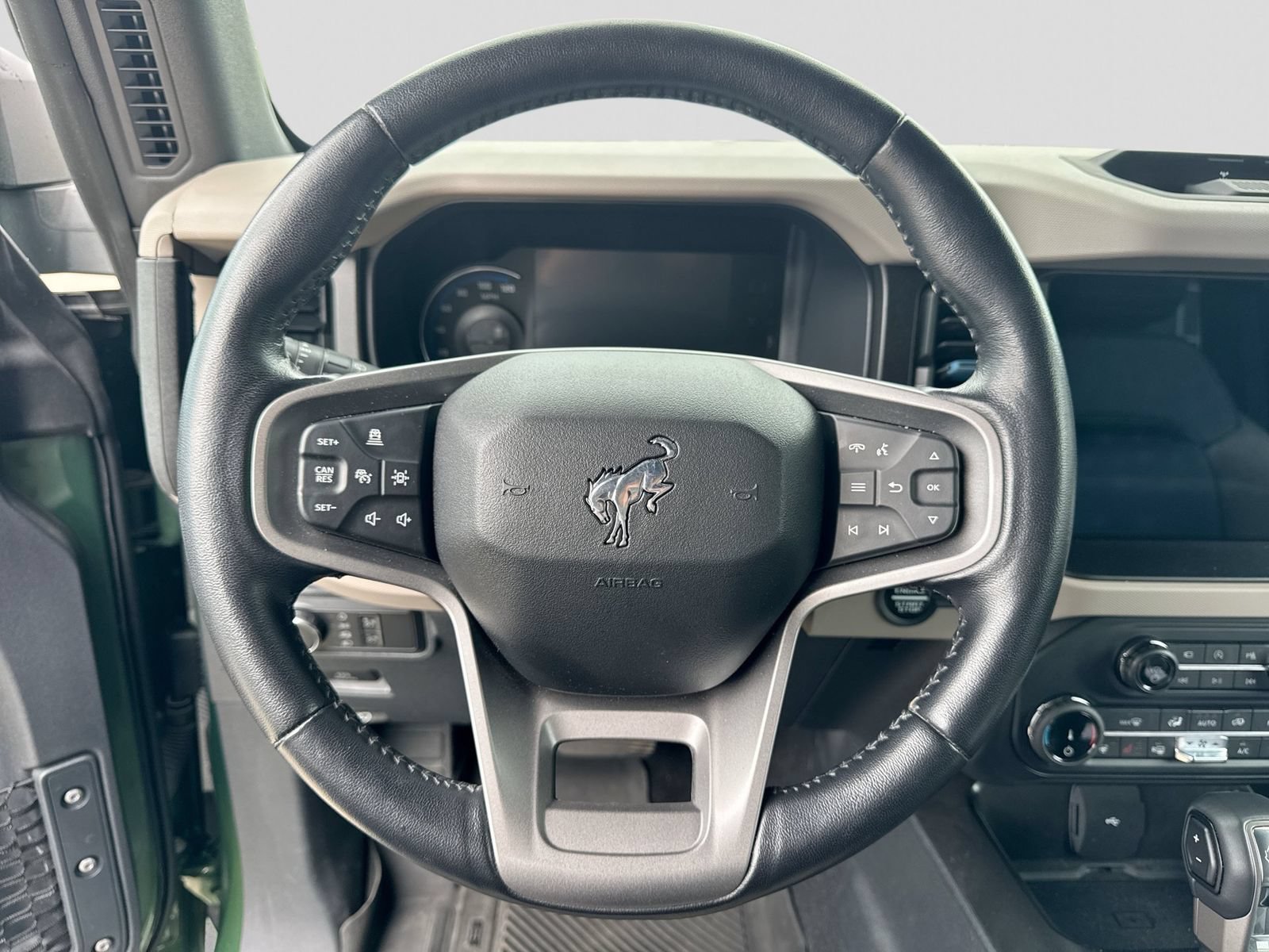 Certified 2022 Ford Bronco Wildtrak AWD/4WD image 27