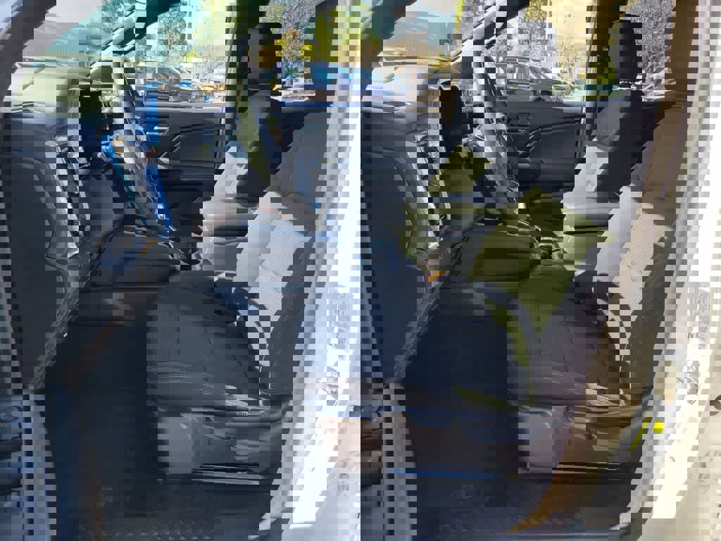 Used 2023 GMC Canyon Elevation w/ Trailering Package image 10