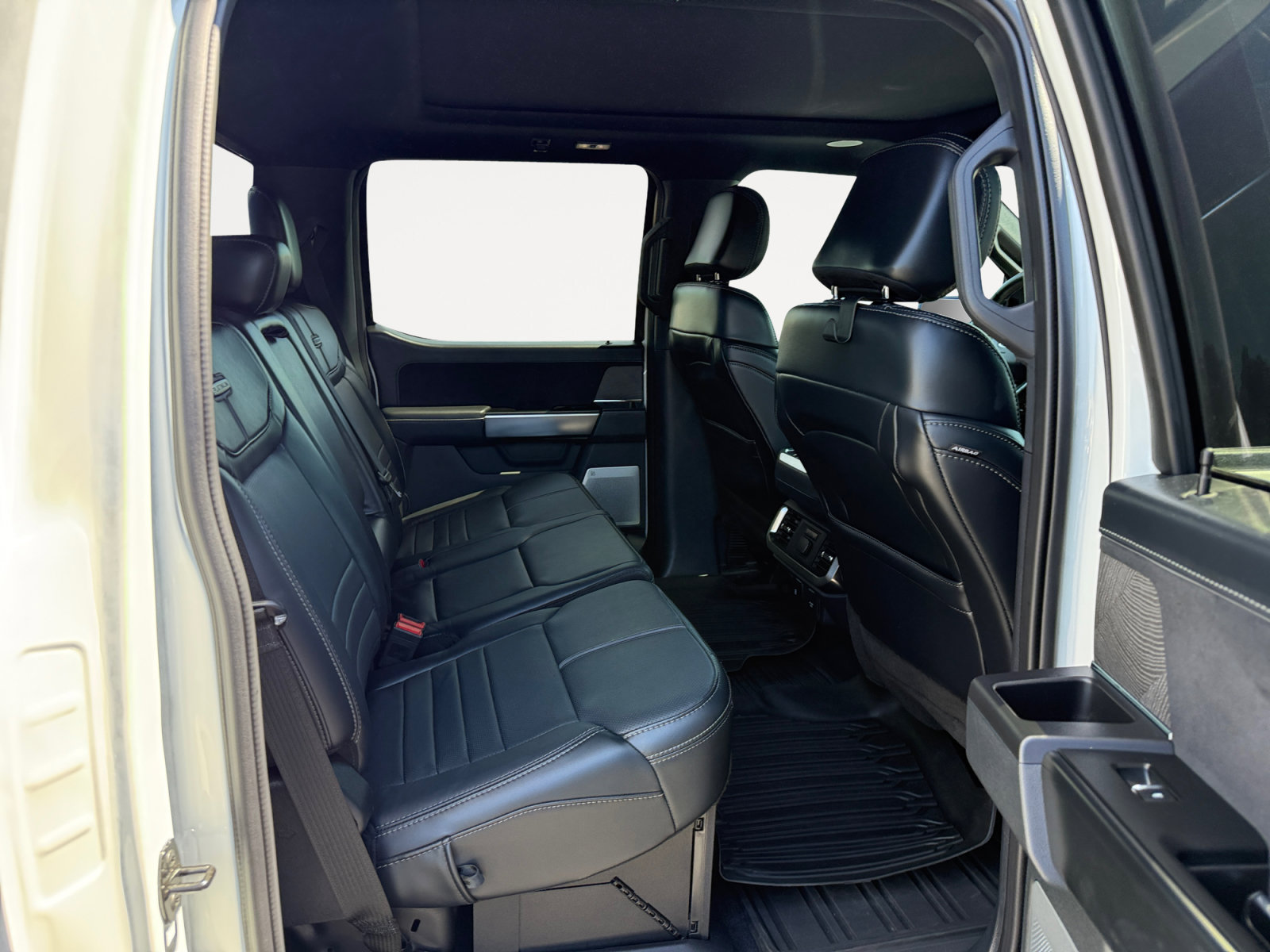 Certified 2023 Ford F150 Platinum w/ Equipment Group 701A High AWD/4WD image 18